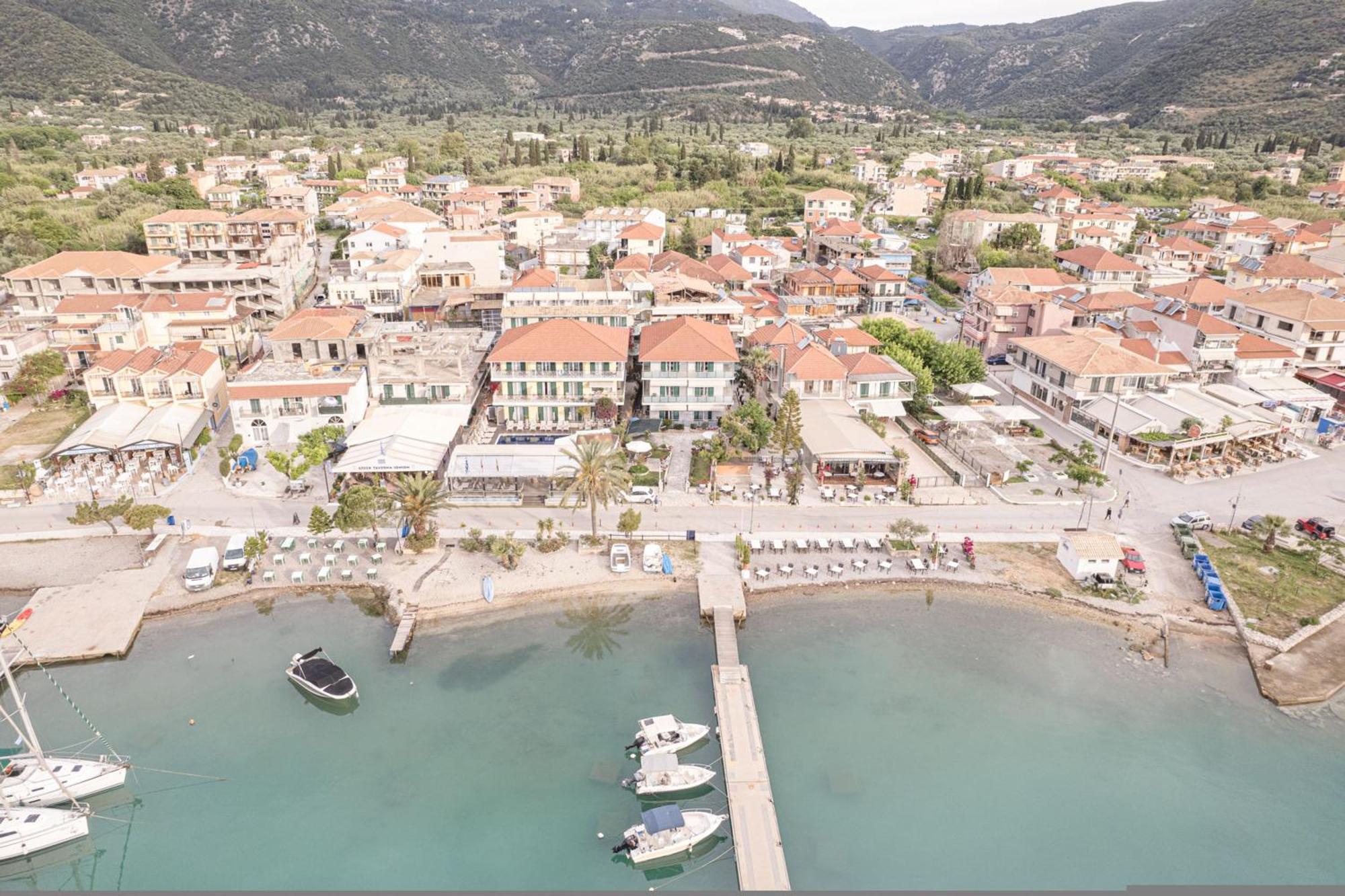 Captain'S Seafront Apartments Nydri  Exterior foto